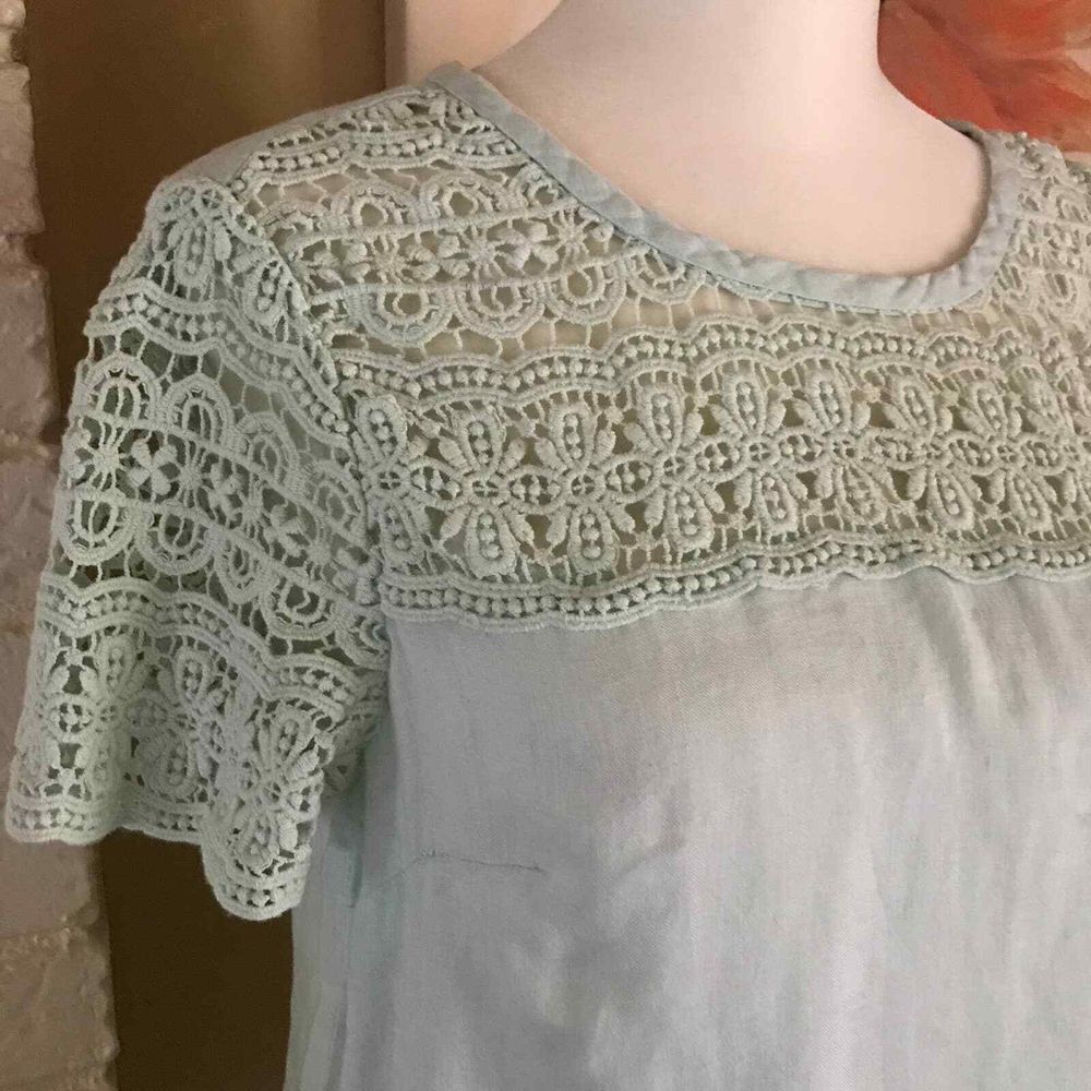 J Crew Top Womens 2 Mint Green Linen Crochet Lace Blouse‎ Beachy Cruise Vacation - Picture 4 of 13